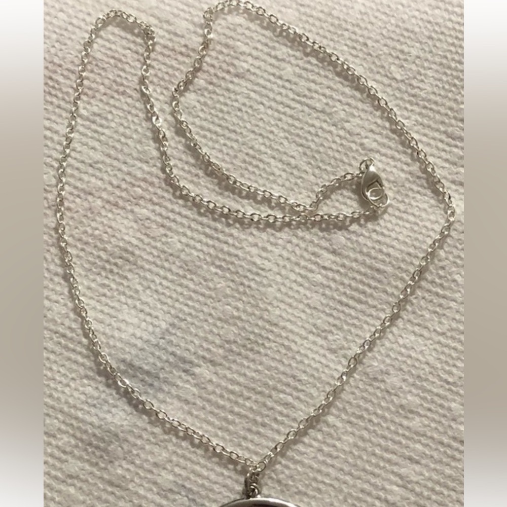 Fairy Break-time Necklace - Picture 2 of 3